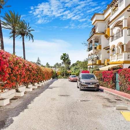 Hacienda De Nagueeles - Golden Mile By Finest *