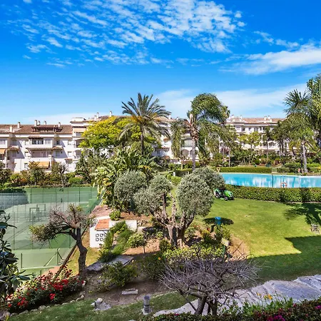 Hacienda De Nagueeles - Golden Mile By Finest Μαρμπέλλα