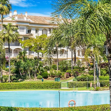 Hacienda De Nagueeles - Golden Mile By Finest Μαρμπέλλα