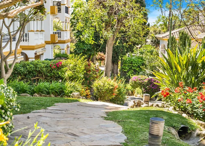 Hacienda De Nagueeles - Golden Mile By Finest