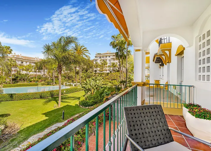 Hacienda De Nagueeles - Golden Mile By Finest Marbella