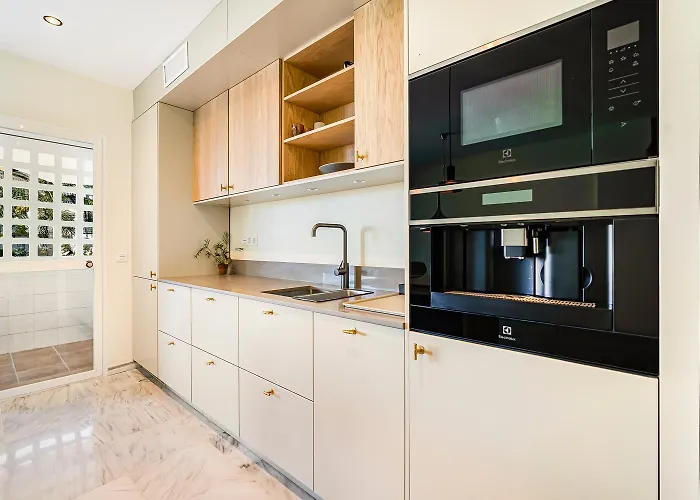 Hacienda De Nagueeles - Golden Mile By Finest Apartament