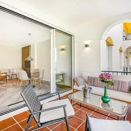 Apartment Hacienda De Nagueeles - Golden Mile By Finest *